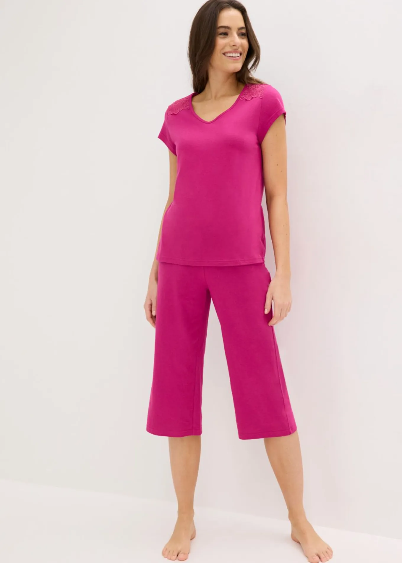 Pijama capri con culotte ancho
