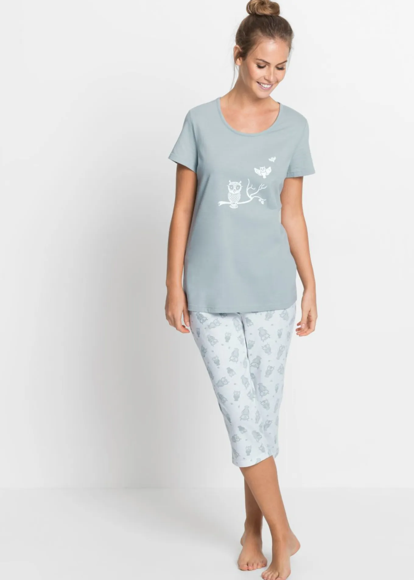 Pijama capri con mangas cortas