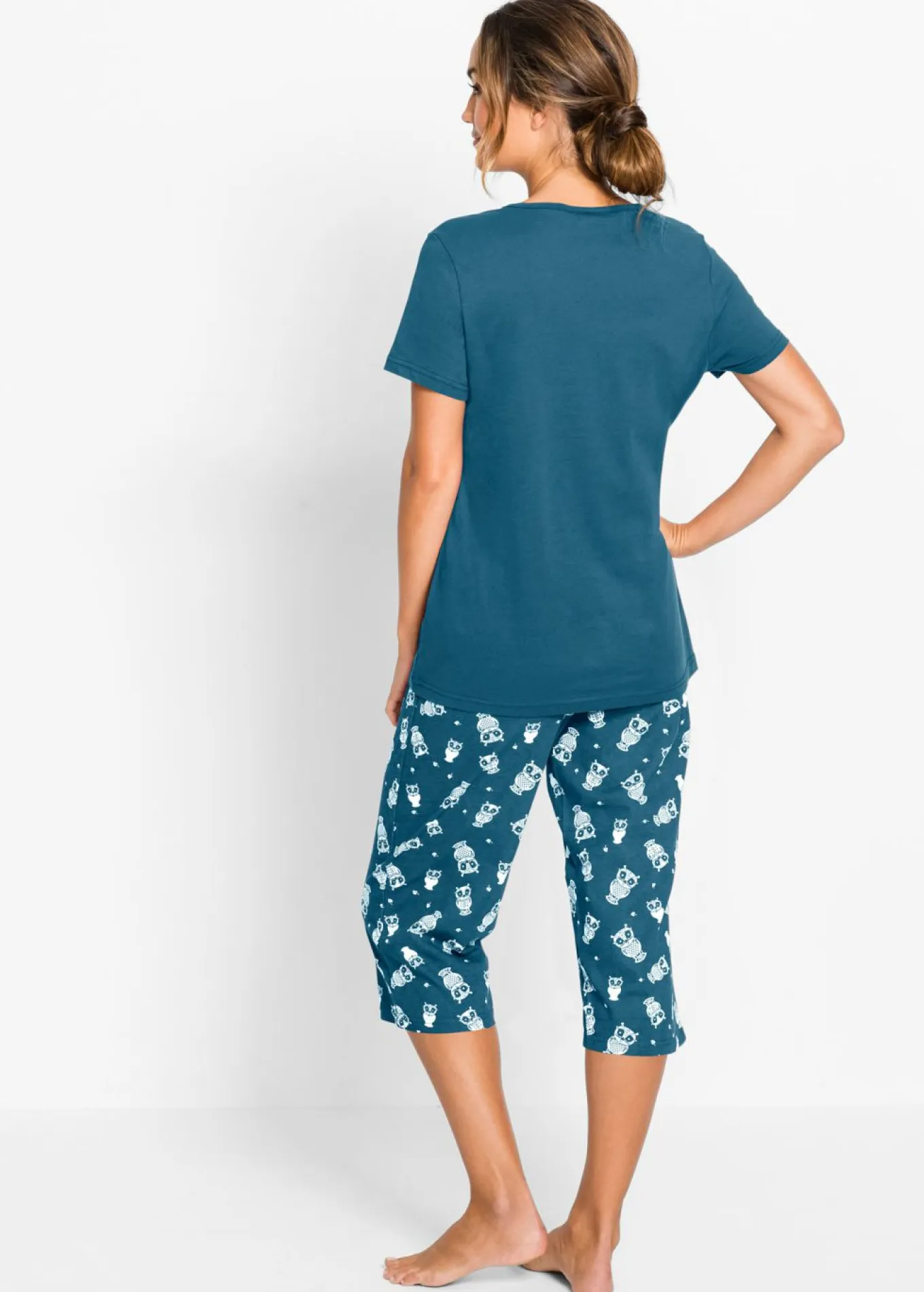 Pijama capri con mangas cortas