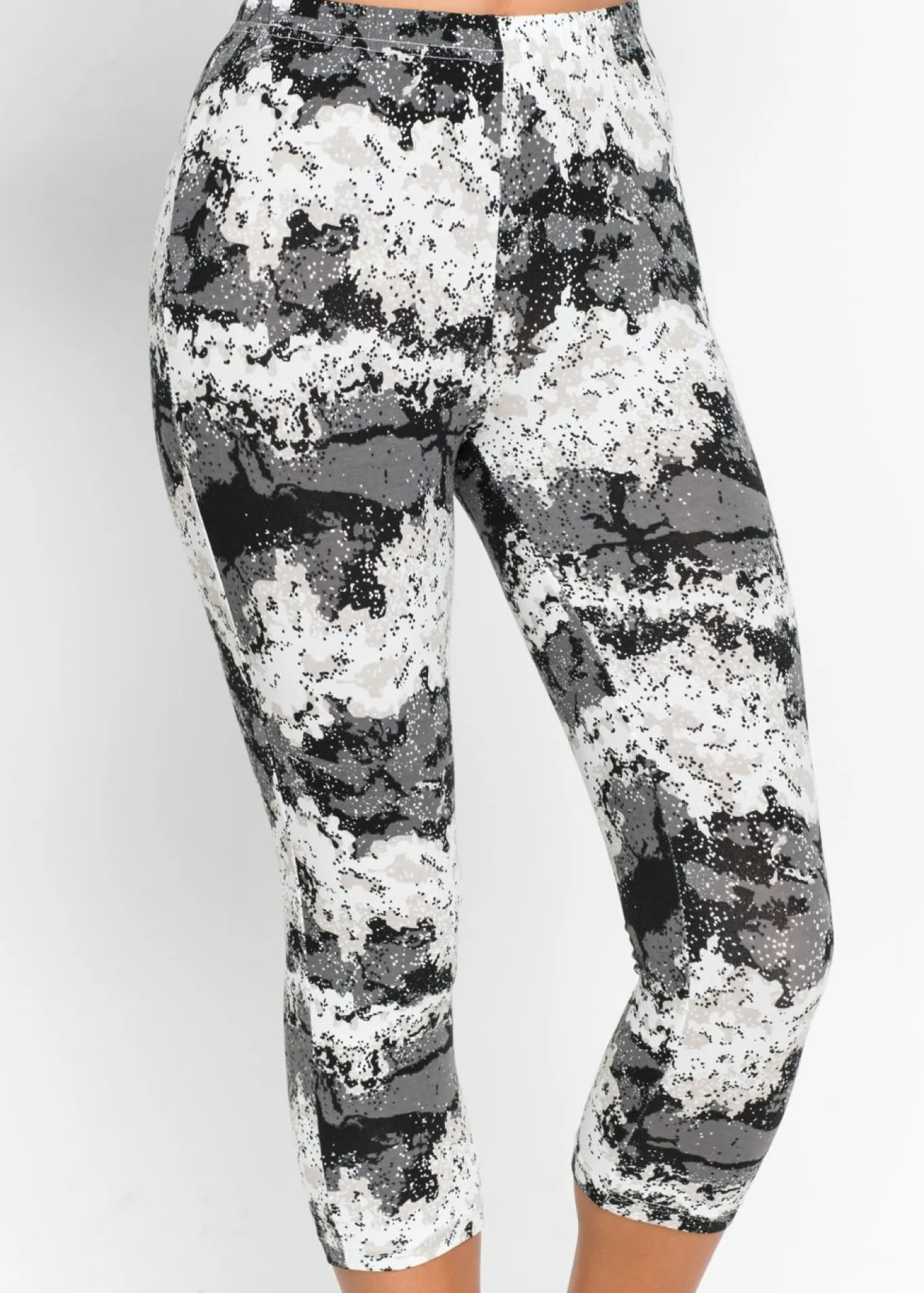 Pijama capri con mangas cortas