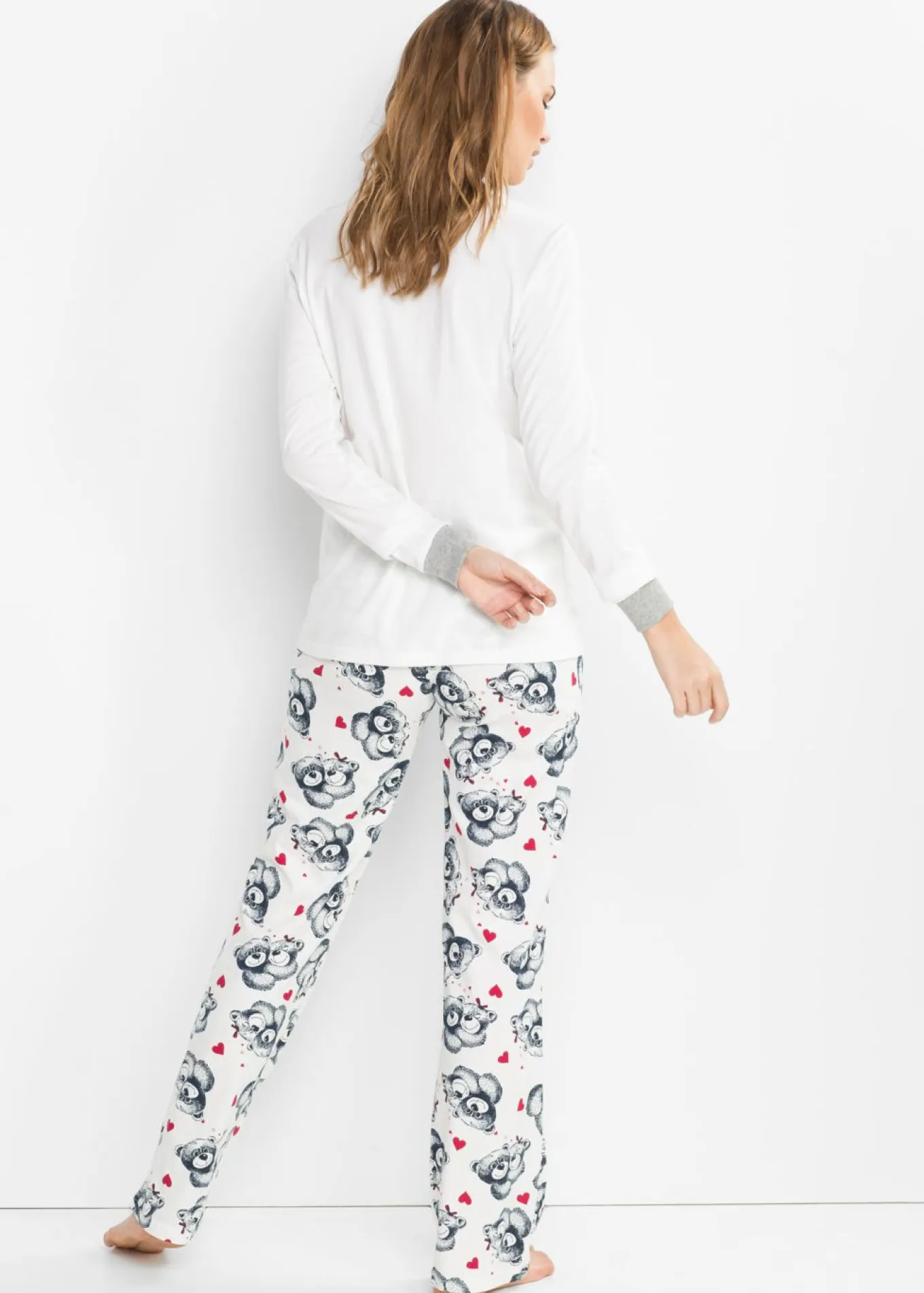 Pijama con aplicación de franela