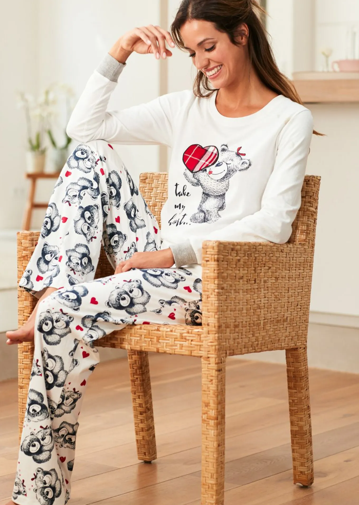 Pijama con aplicación de franela