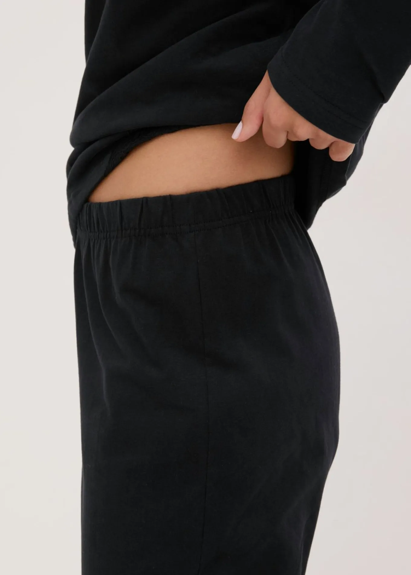 Pijama con encaje delicado