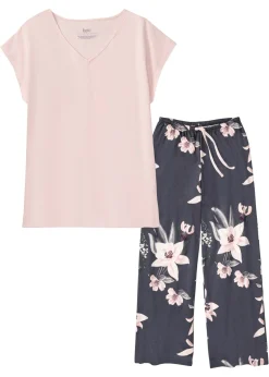 Pijama con pantalón ancho