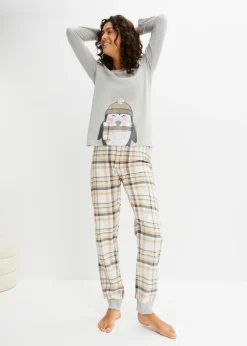 Pijama con pantalón de franela