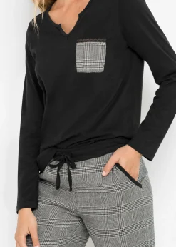 Pijama con pantalón de franela