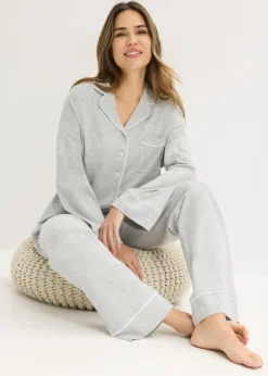 Pijama con viscosa y botones