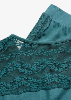 Pijama con viscosa y encaje