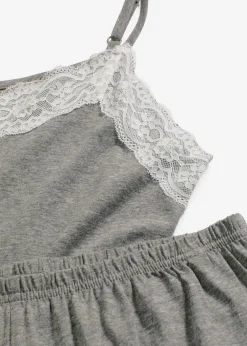 Pijama corto con encaje fino