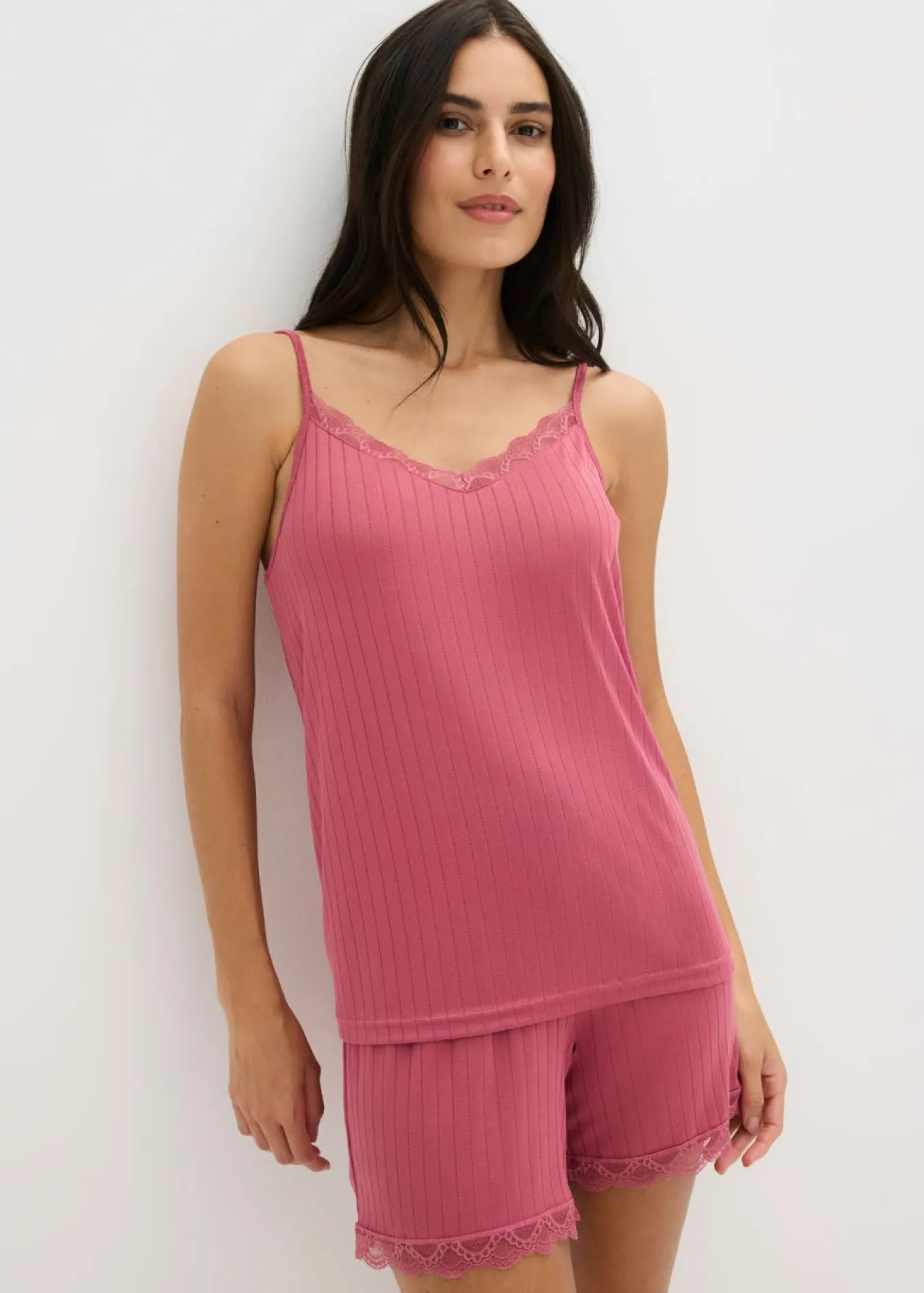 Pijama corto de pointelle suave