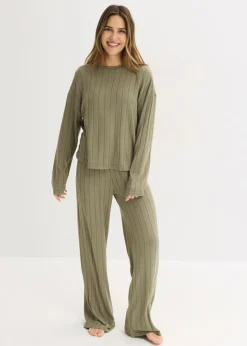 Pijama de canalé suave