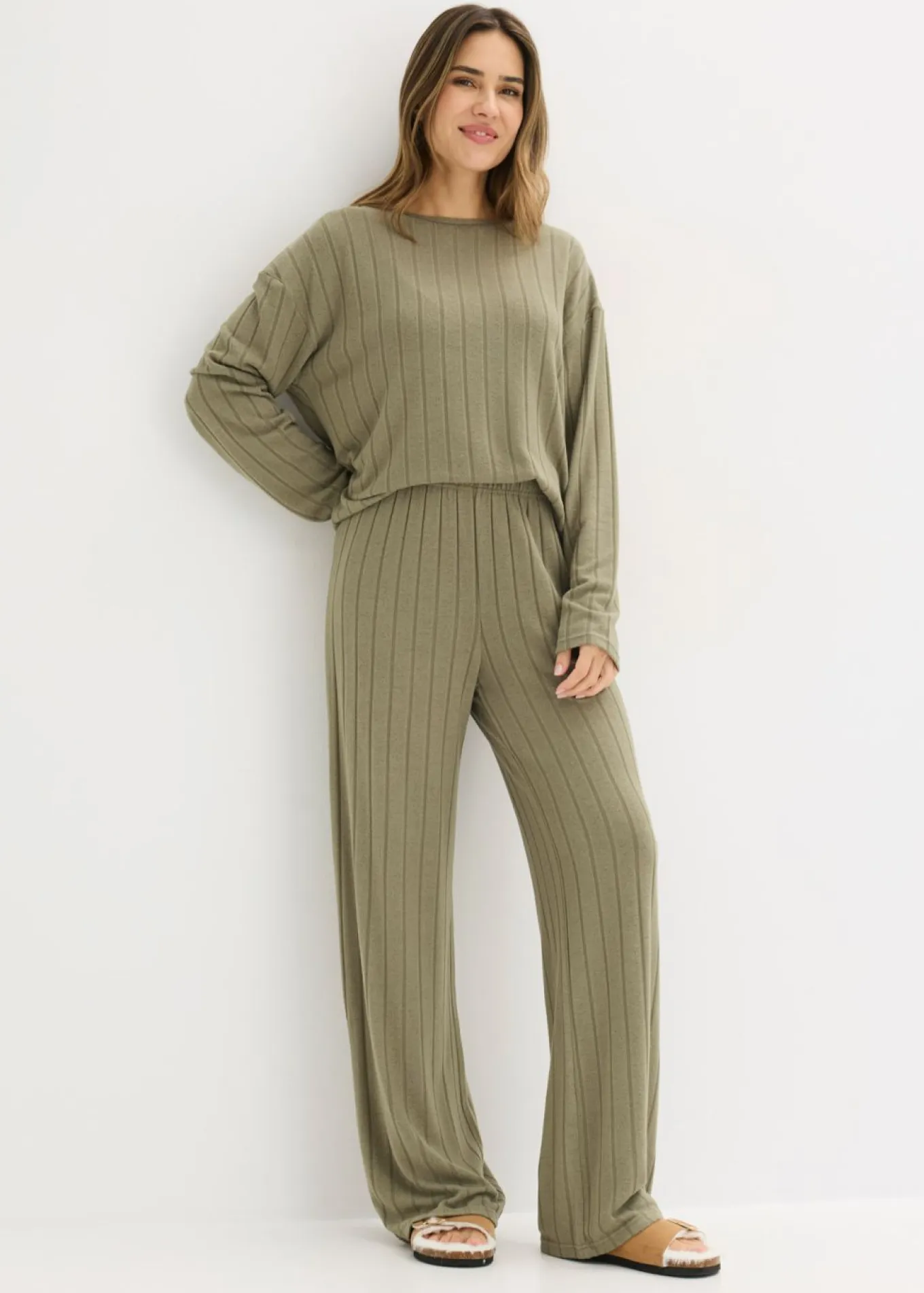 Pijama de canalé suave