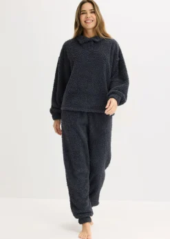 Pijama de material suave