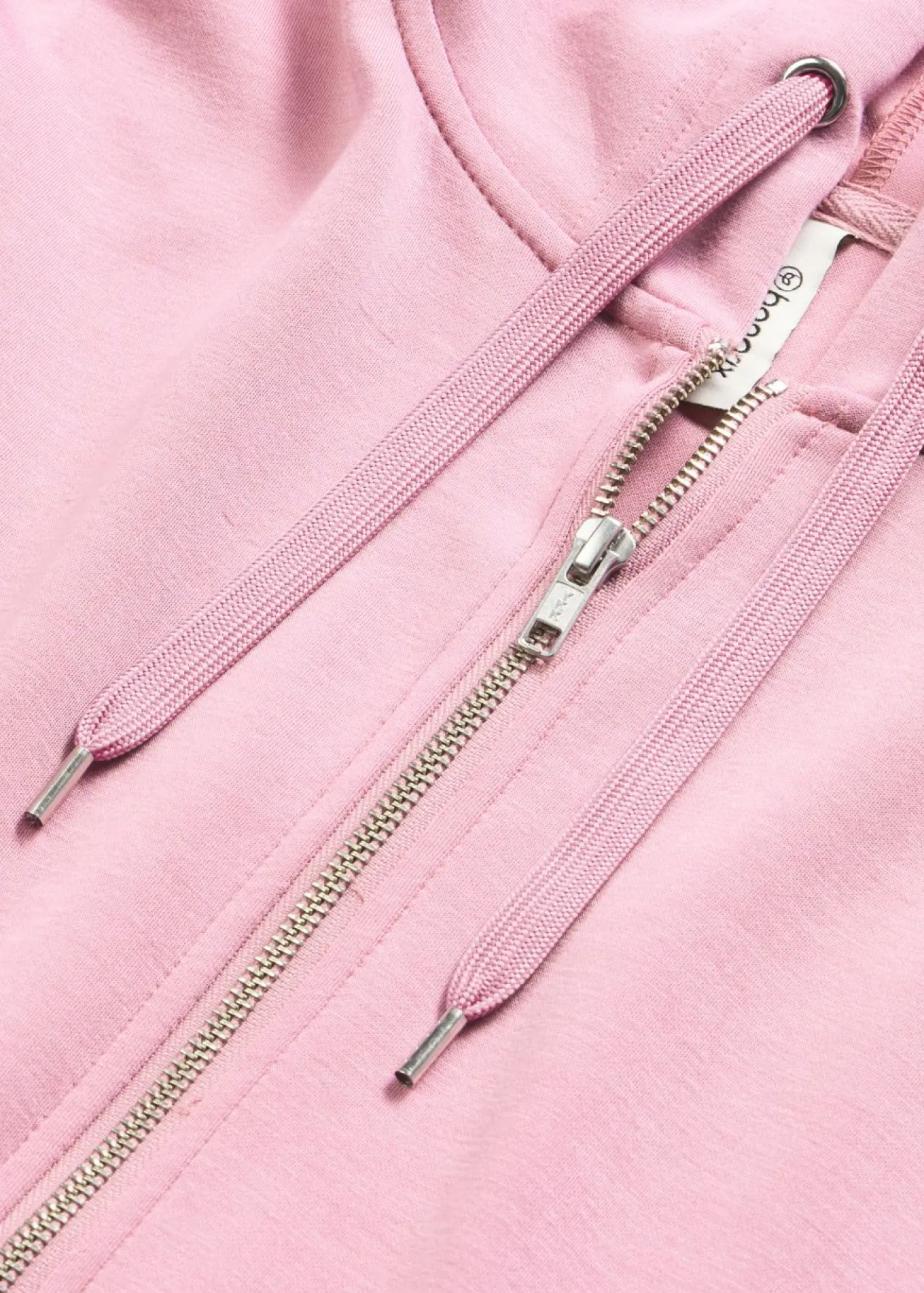Pijama de neopreno con top corto