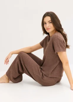 Pijama de tejido estructurado suave