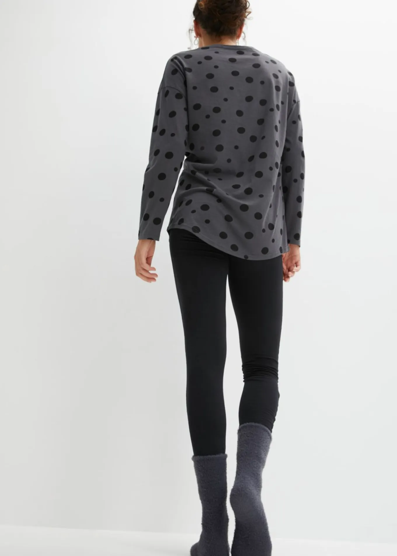 Pijama holgado con leggings
