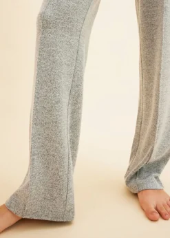 Pijama holgado de tejido suave