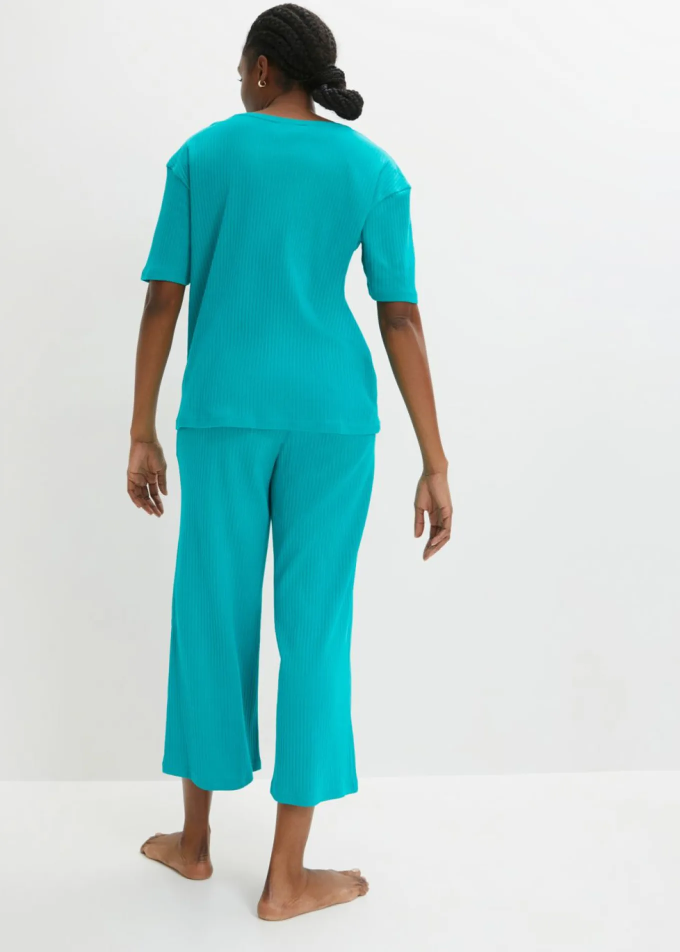 Pijama loungewear de canalé con culotte