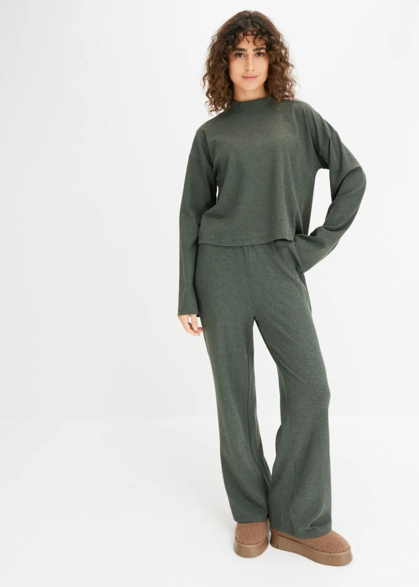 Pijama oversize de suave canalé