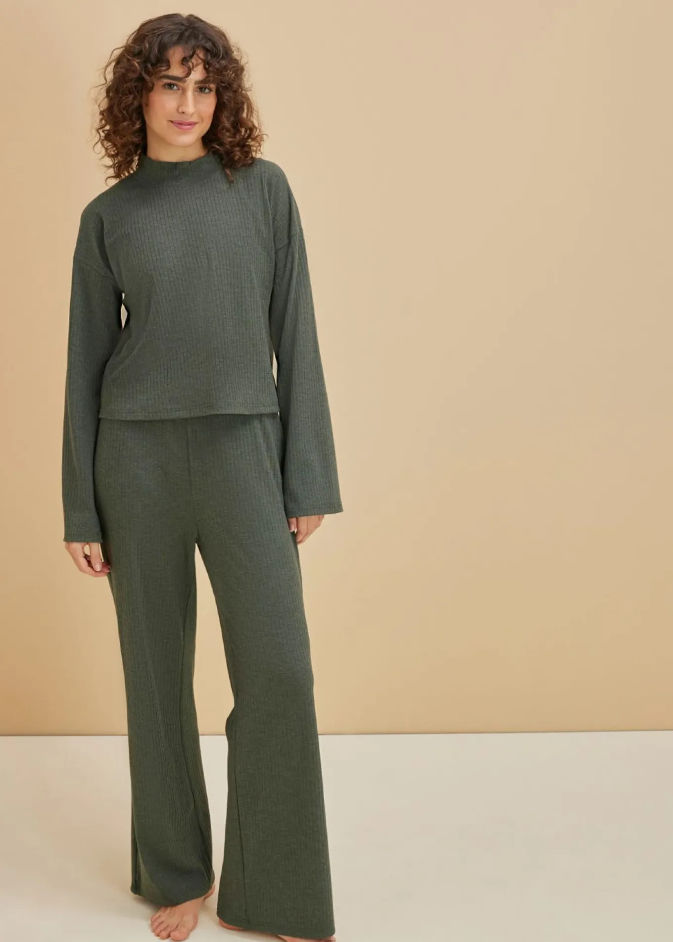 Pijama oversize de suave canalé