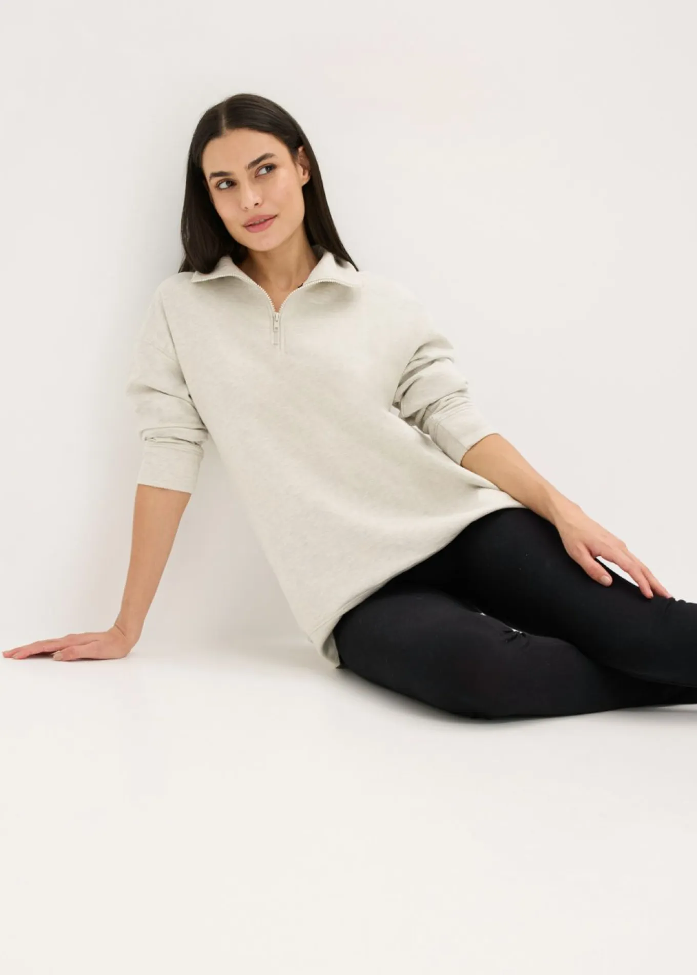 Pijama tipo sudadera con leggings