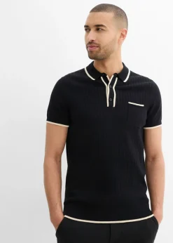 Polo con detalles en contraste