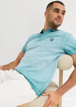 Polo de piqué con aspecto desgastado