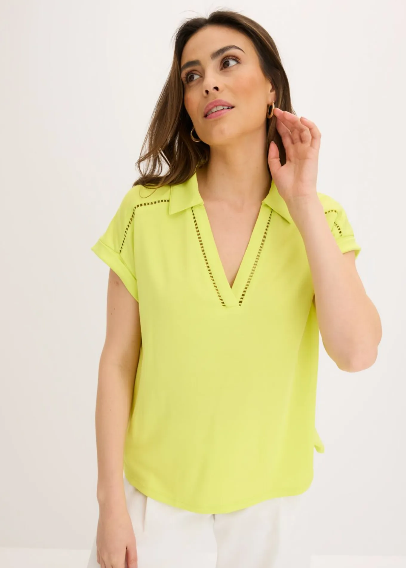 Polo de piqué de viscosa con inserto de encaje