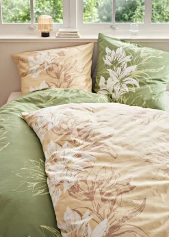 Ropa de cama con flores