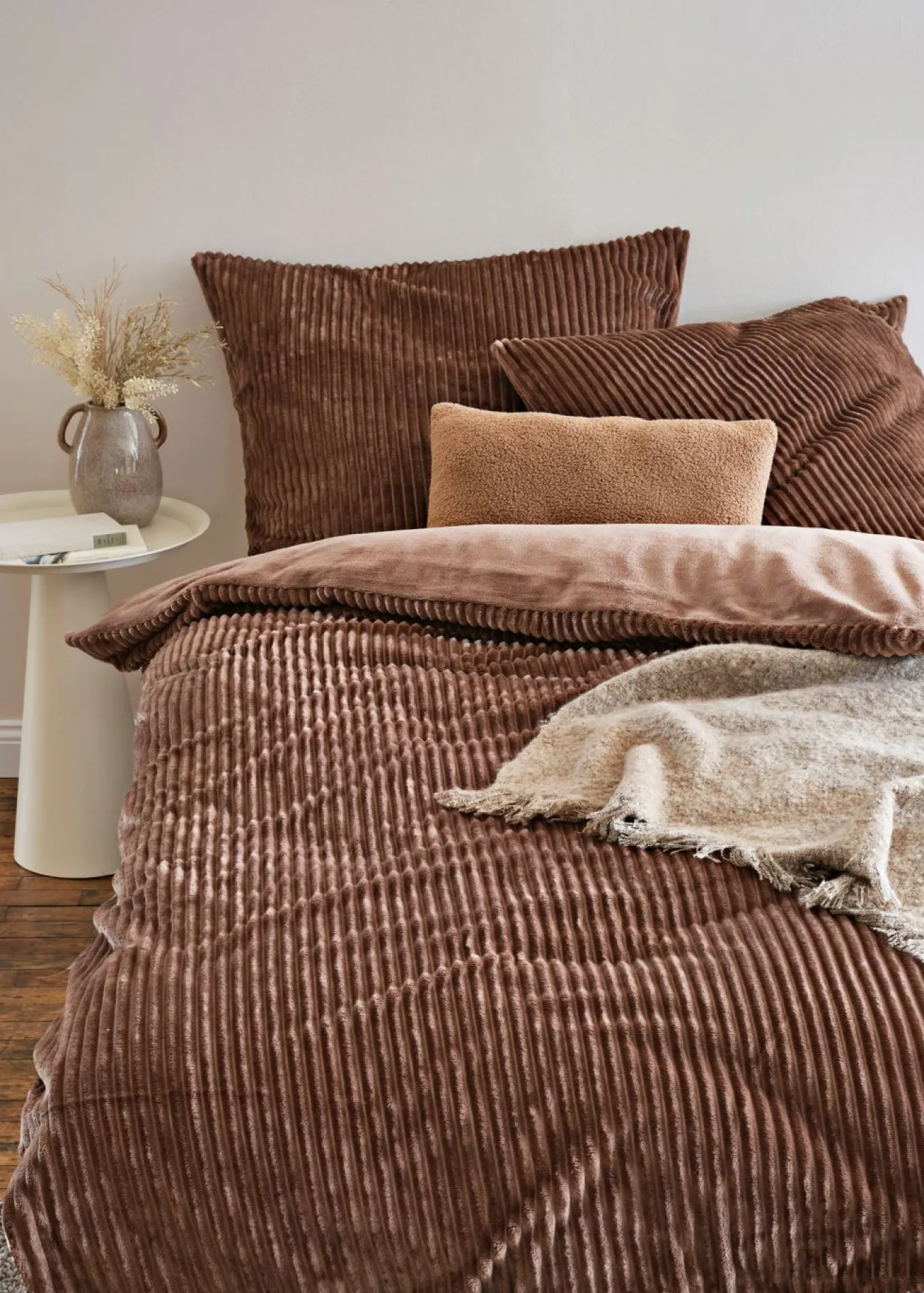 Ropa de cama reversible con tacto de cachemira con aspecto de pana