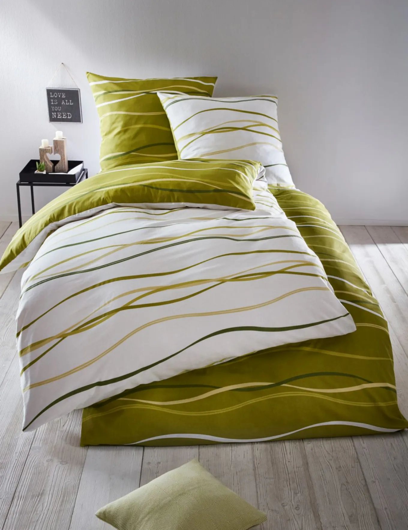 Ropa de cama reversible con ondas