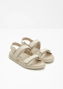 Sandalias