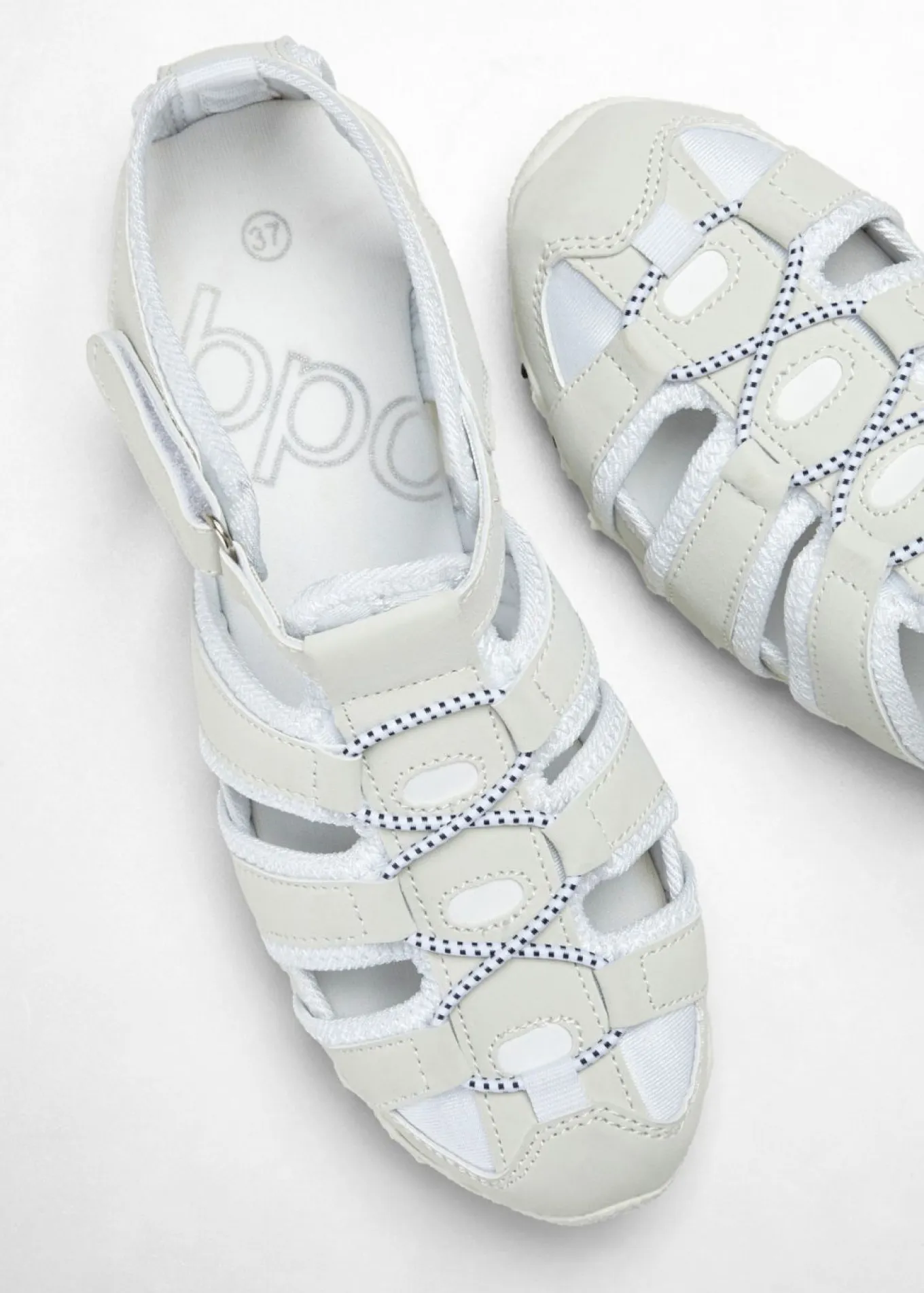 Sandalias