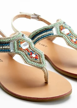 Sandalias con abalorios