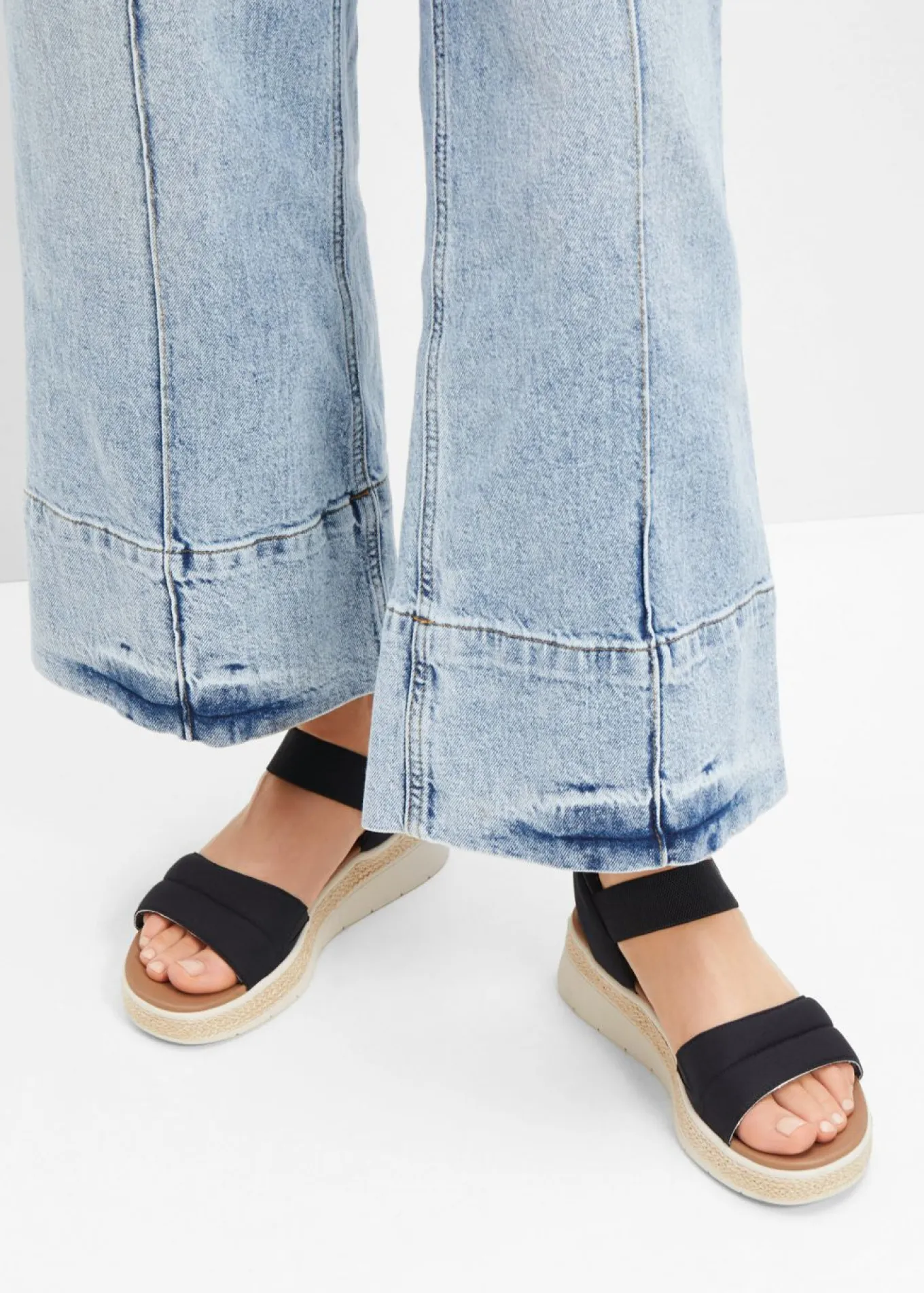 Sandalias de cuña sin cordones de Skechers