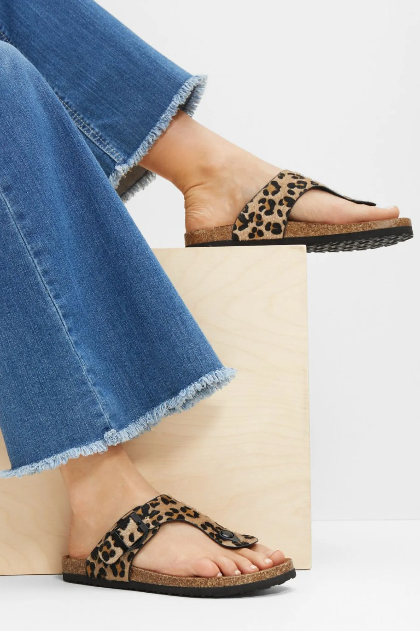 Sandalias de dedo