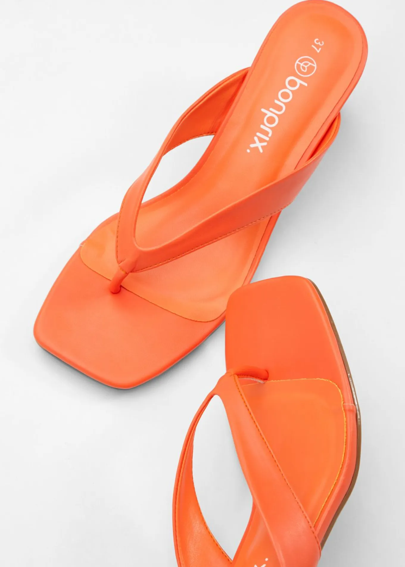 Sandalias de dedo