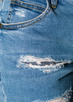 Shorts vaqueros con rotos y rasgaduras