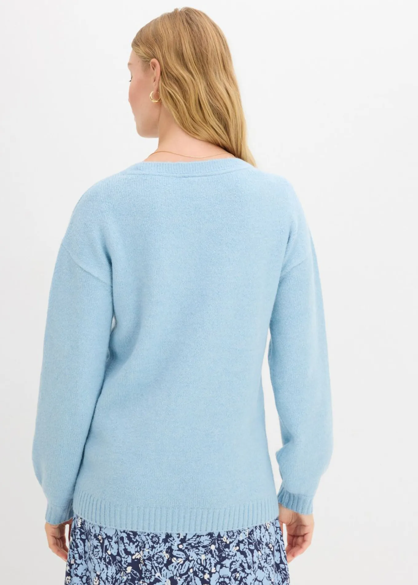 Suave jersey de punto fino con mangas abullonadas