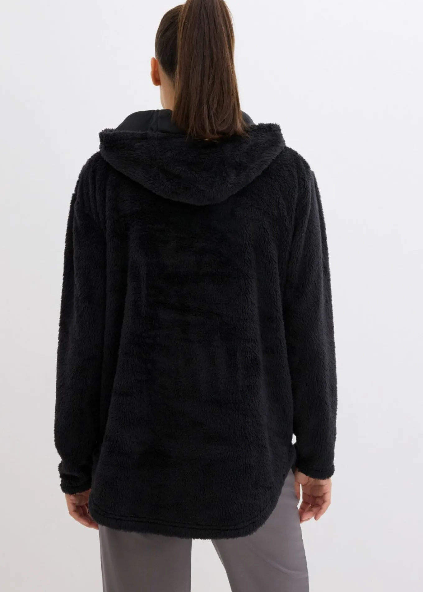 Suave jersey polar largo con corte holgado