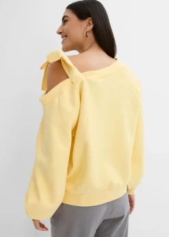 Sudadera ancha con un hombro al descubierto