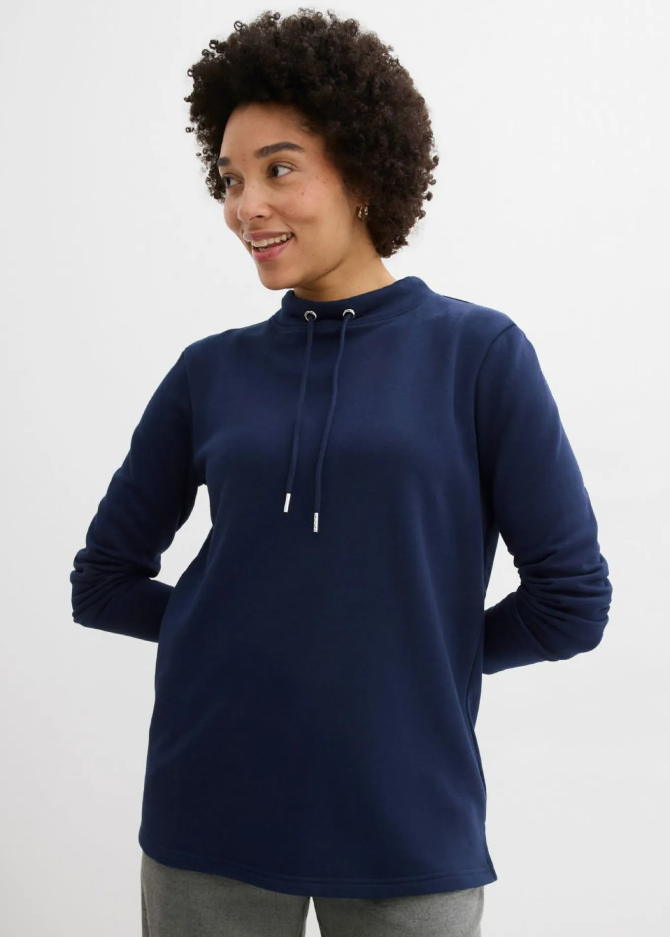 Sudadera con abertura