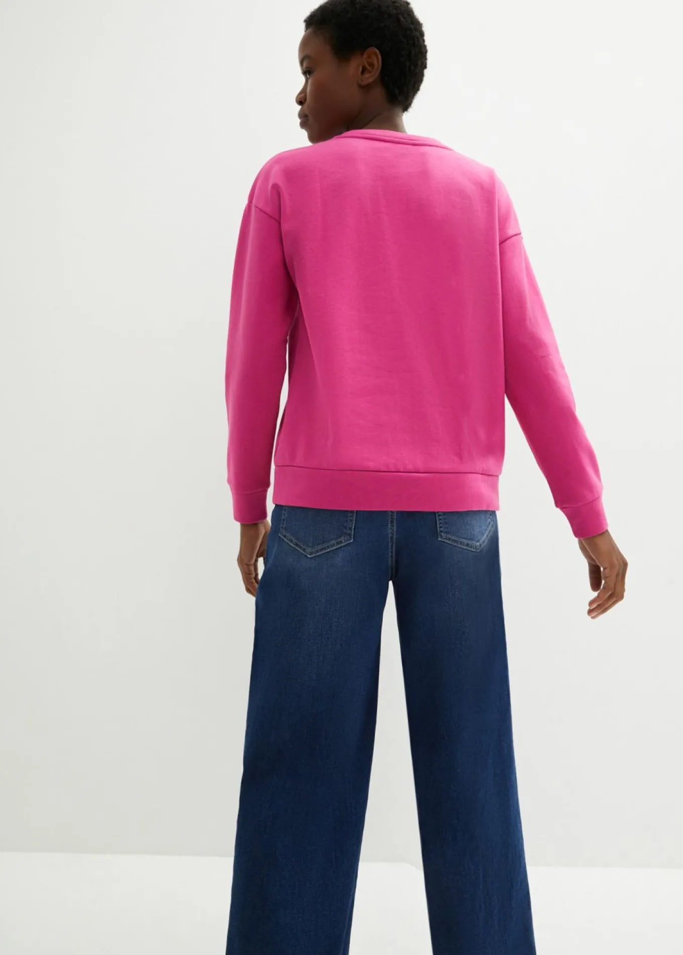 Sudadera con bordado