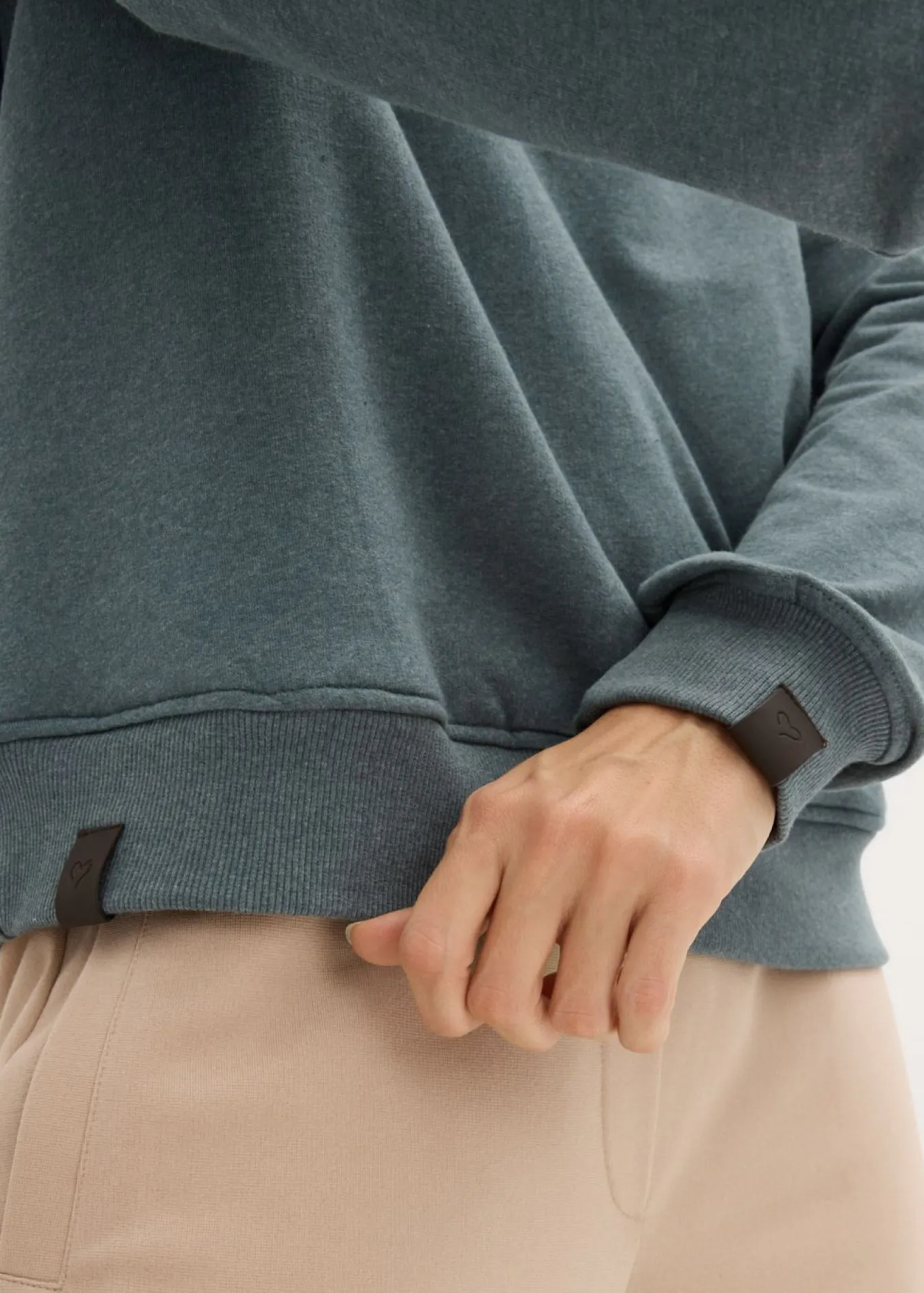 Sudadera con capucha