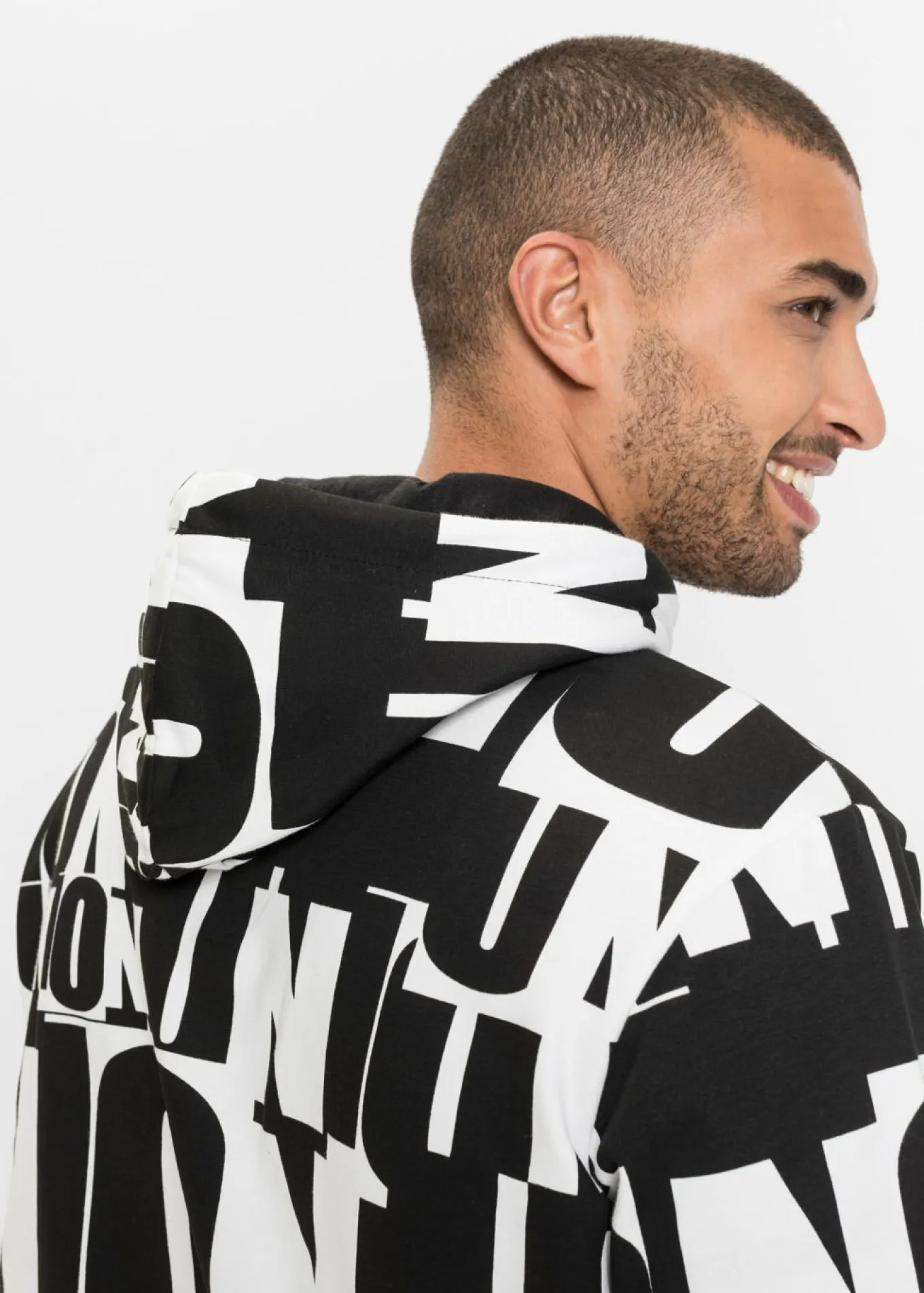 Sudadera con capucha