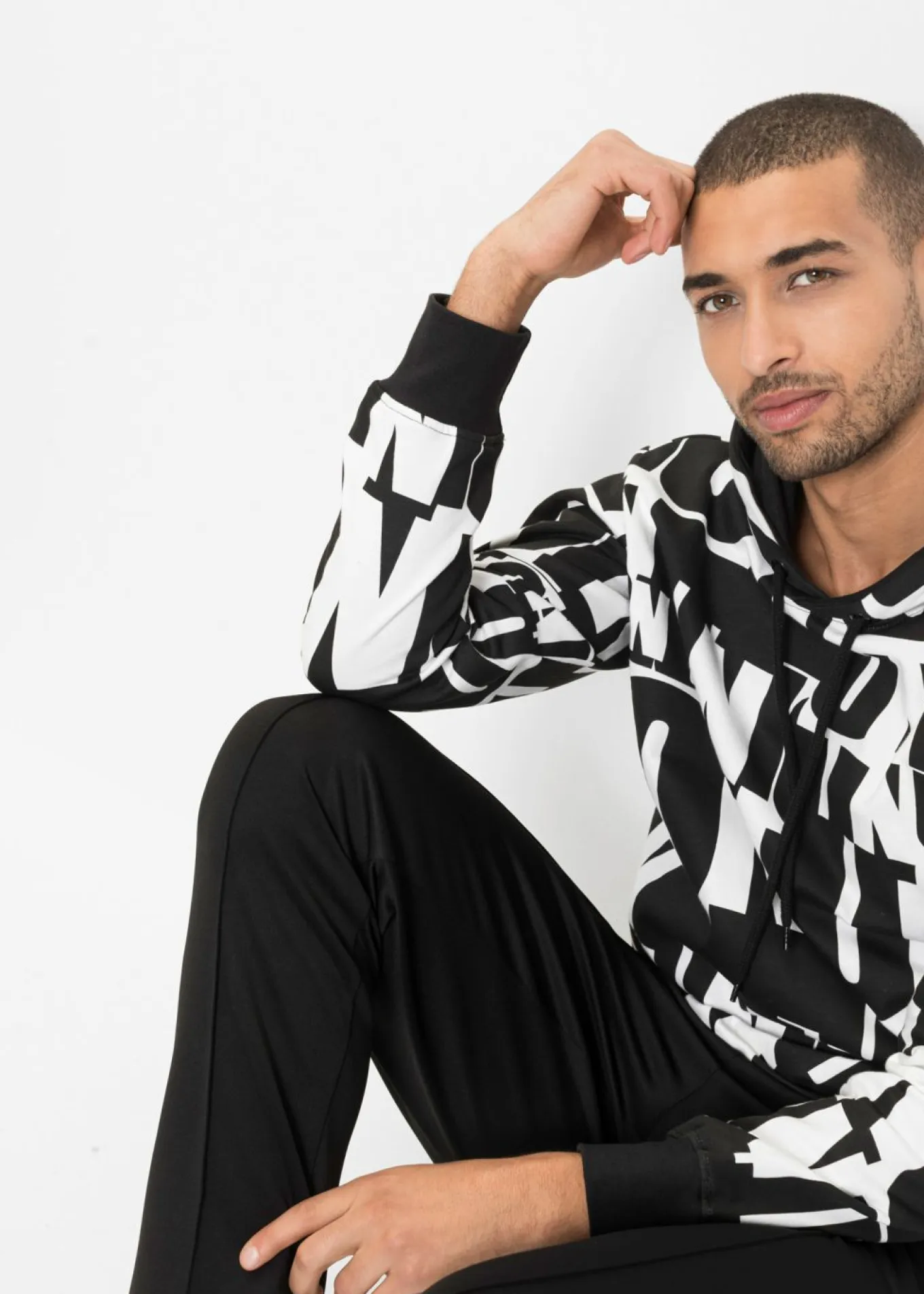 Sudadera con capucha