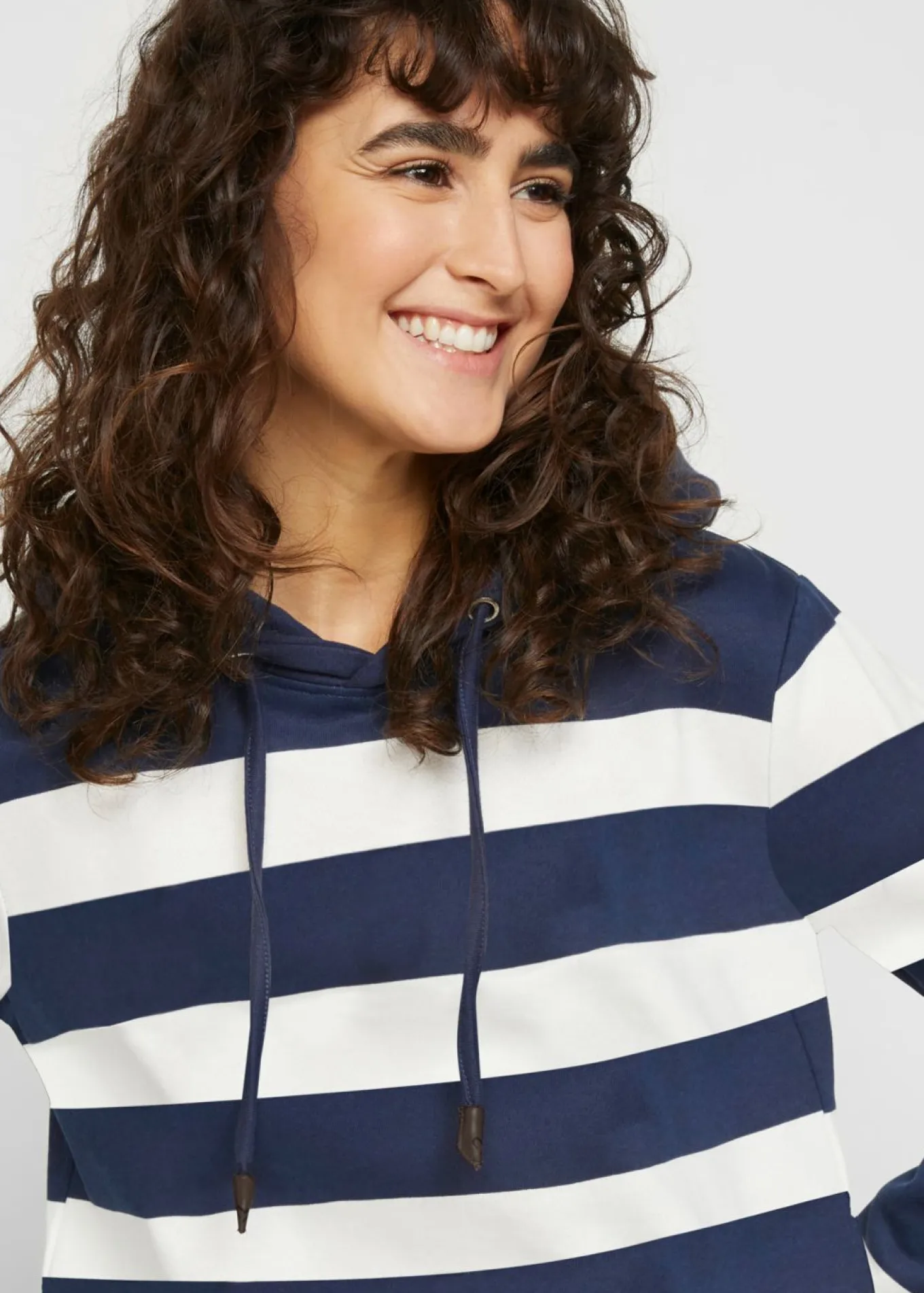 Sudadera con capucha de algodón puro