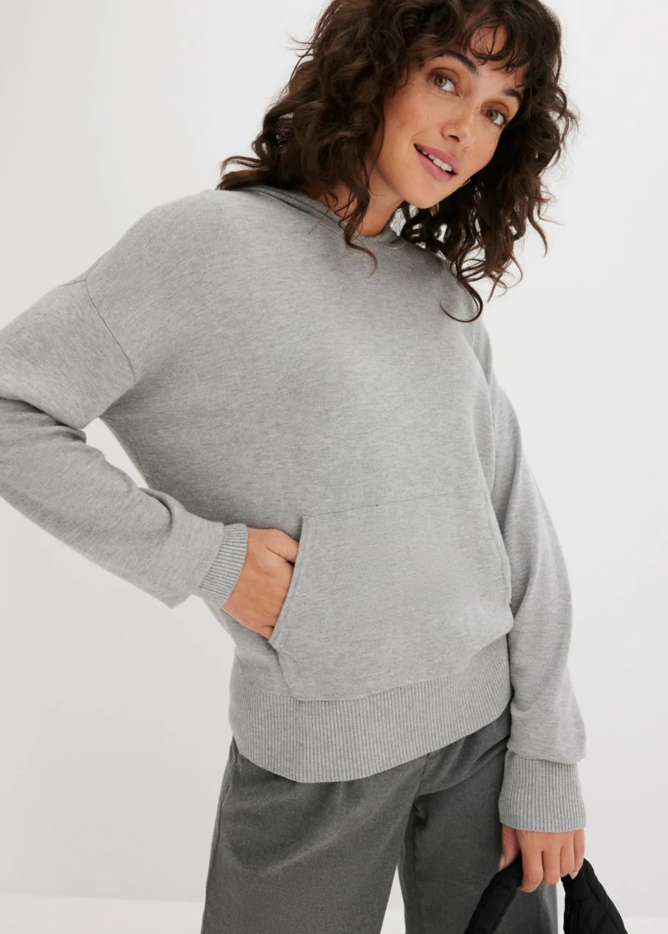 Sudadera con capucha de punto y bolsillo canguro en mezcla de viscosa