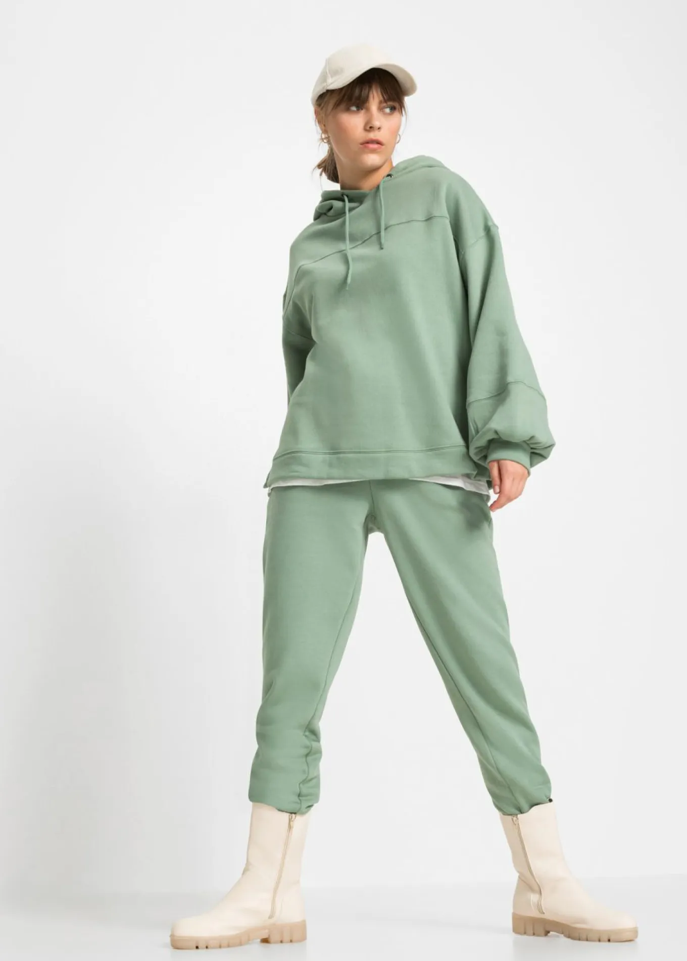 Sudadera con capucha oversize en mezcla de algodón suave