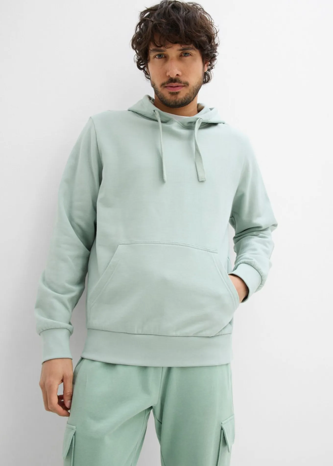 Sudadera con capucha regular fit
